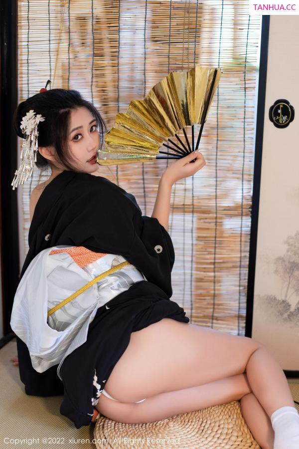 laura阿姣  [XiuRen]高清写真图 2022.11.30 No.5932 laura阿姣 和服美腿第35张图片